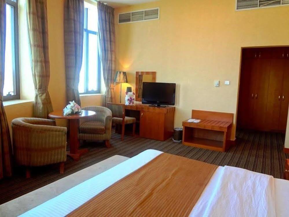 Al Massa Plus Hotel アル・アイン エクステリア 写真